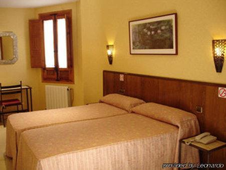 Hostal Sol Toledo Dış mekan fotoğraf