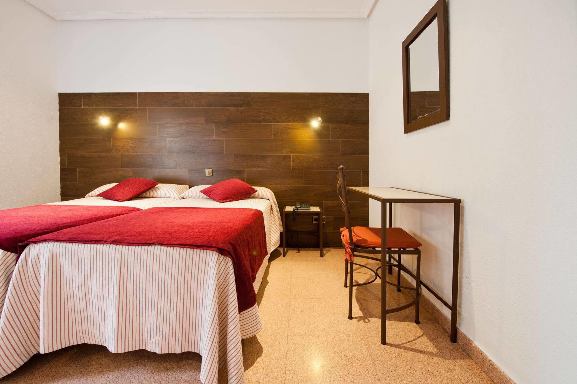 Hostal Sol Toledo Dış mekan fotoğraf
